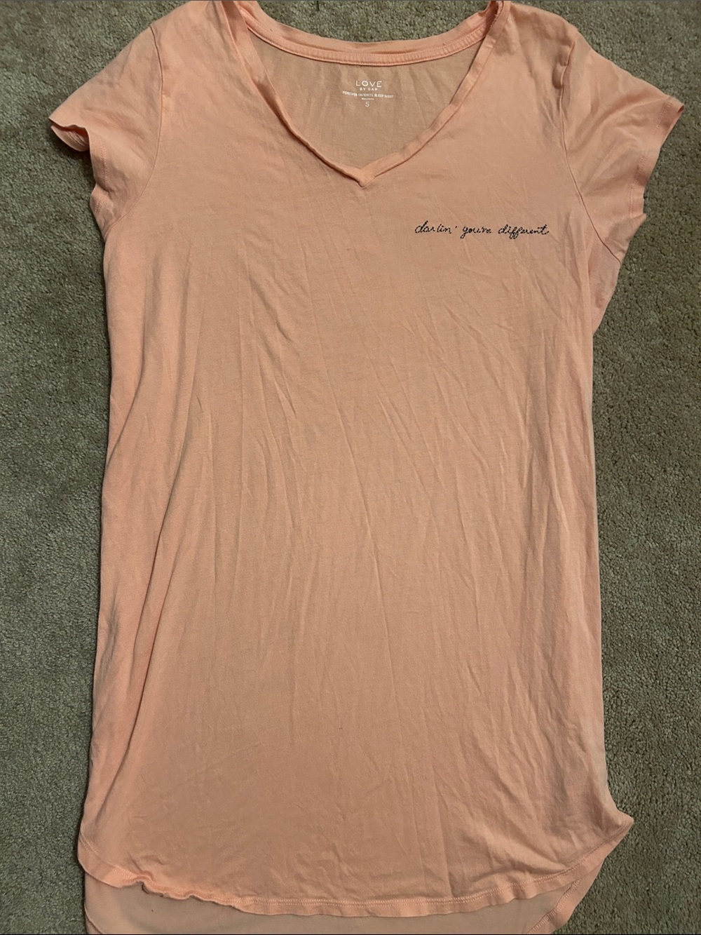 Love by GAP 🍑 Forever Favorite Sleep 💤 shirt